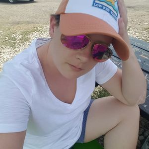 Meet your Posher, Staci